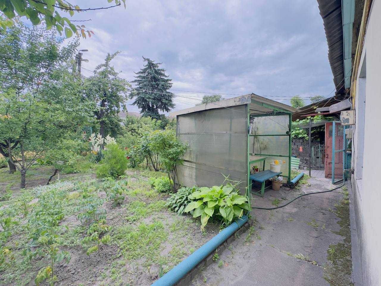 Частина БУДИНКУ, 54.1 кв.м, в ЦЕНТРІ міста, парк