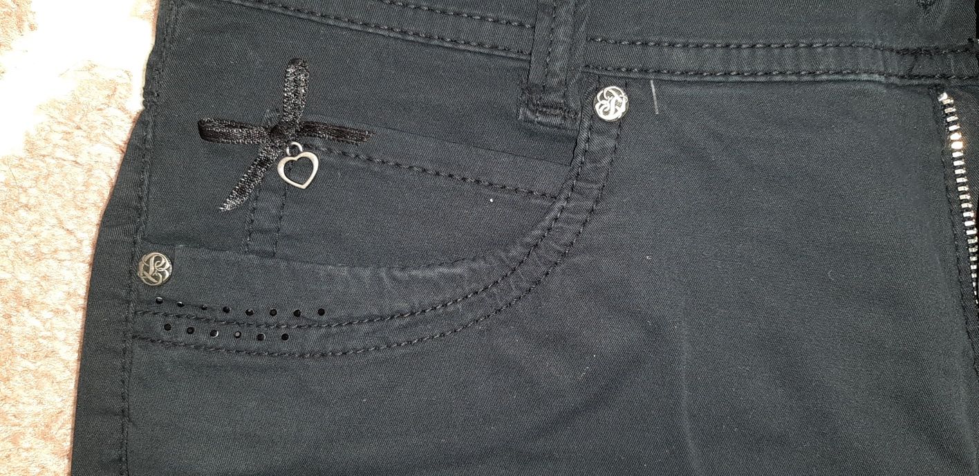 Spodnie Angelika od Anna Montana slim fit 38