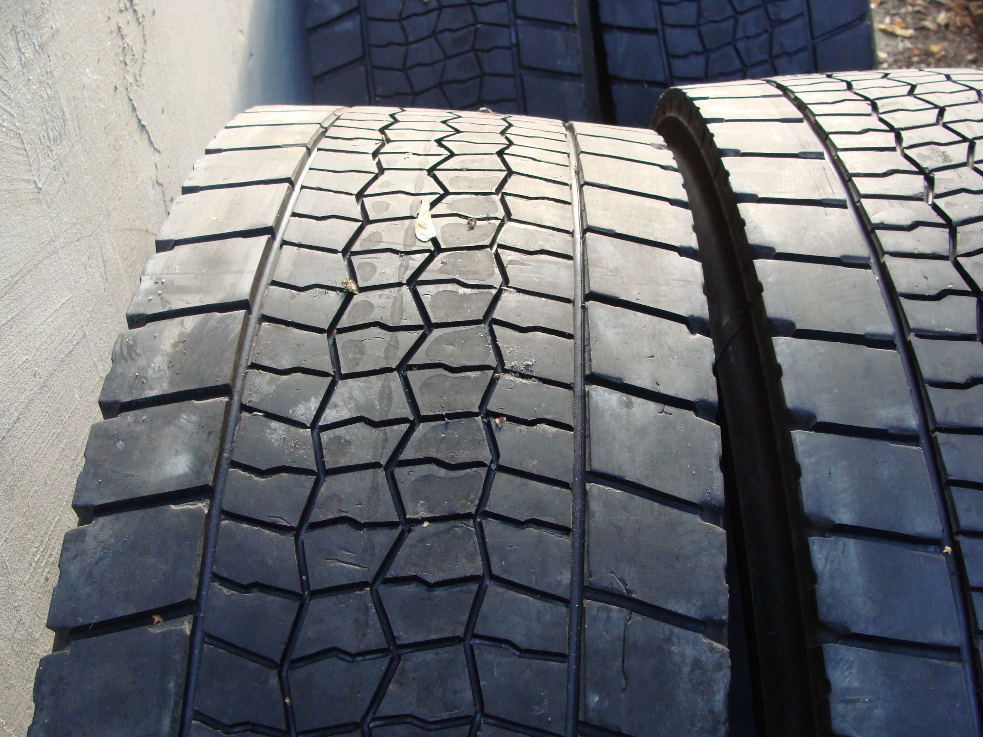 Opony 315/70/22,5 Bridgestone 4 sztuki