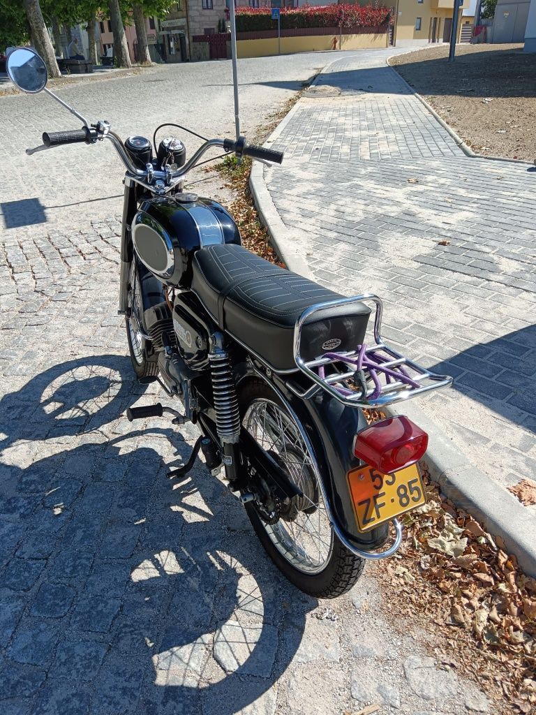 Mota zundap m70 preta