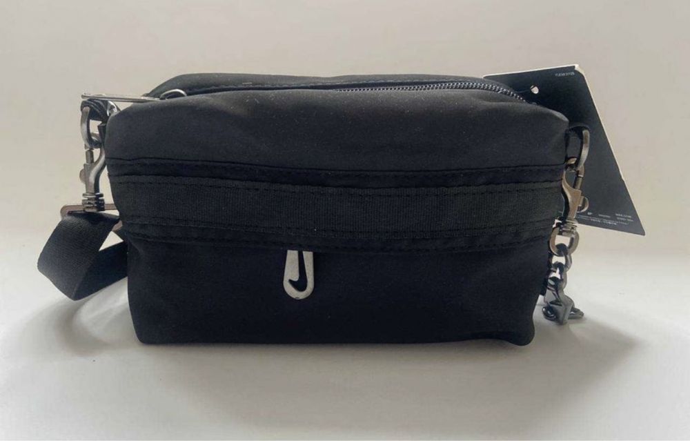 Сумка NIKE FUTURA LUXE CROSSBODY бананка Найк сумочка