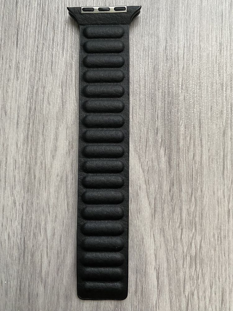 Ремешок для Apple Watch магнитный кожа
