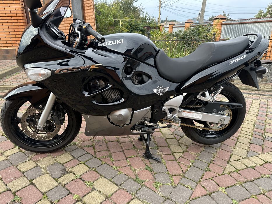 Продається Suzuki GSX 750 F 2007 року