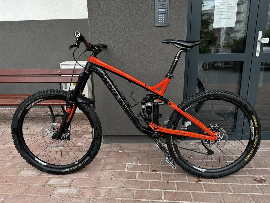 Trek Slash 9 rama m aluminiowa