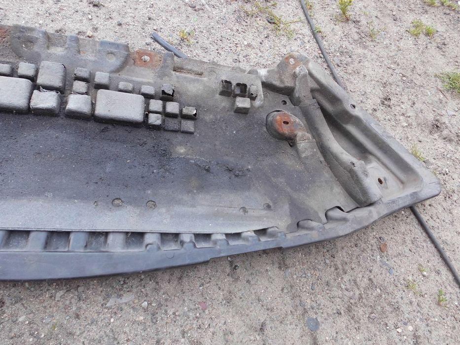 Mercedes W204 osłona pod Zderzak Spoiler