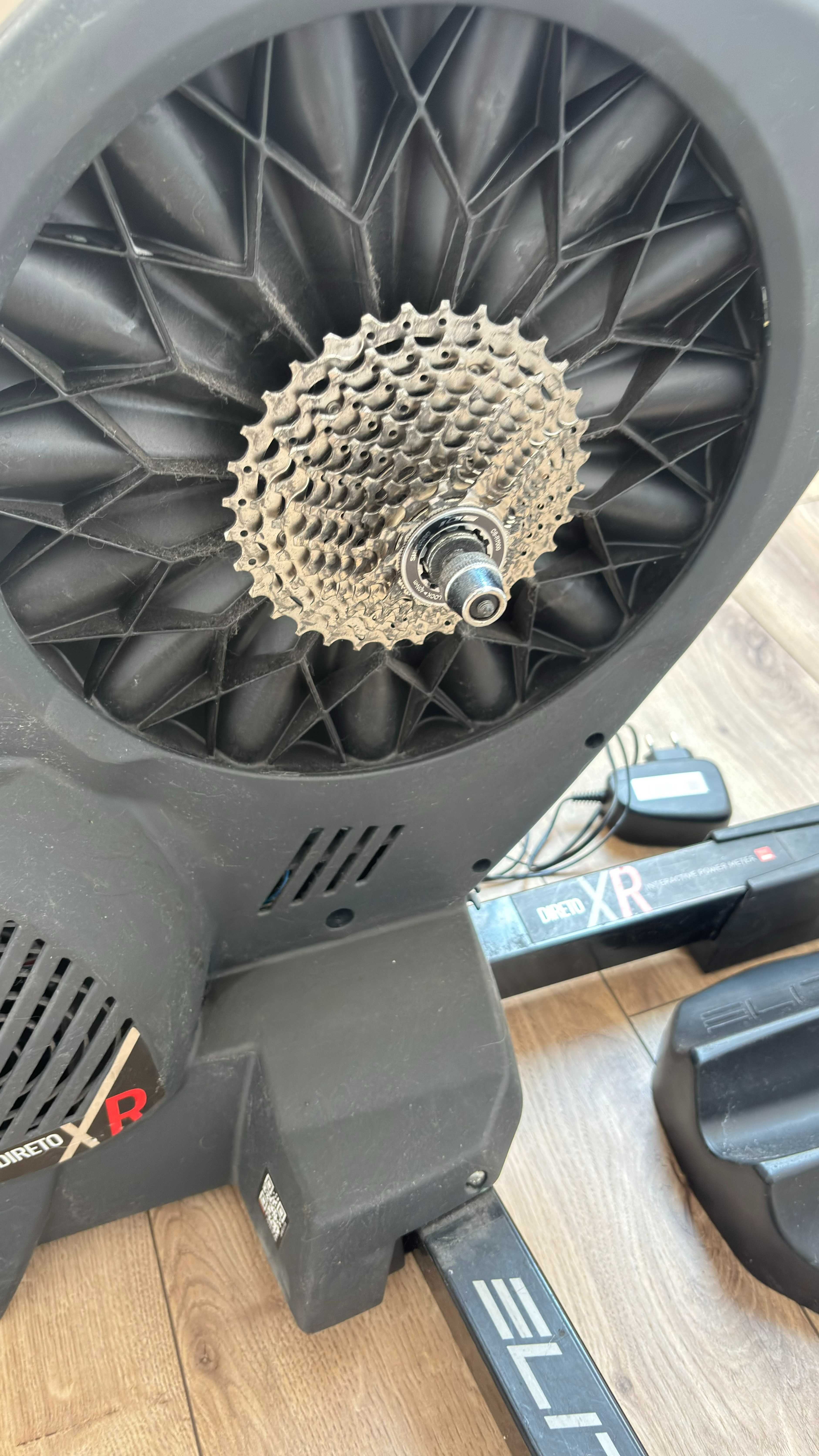 Trenażer Elite Direto Xr kaseta 105 podstawka stan idealny