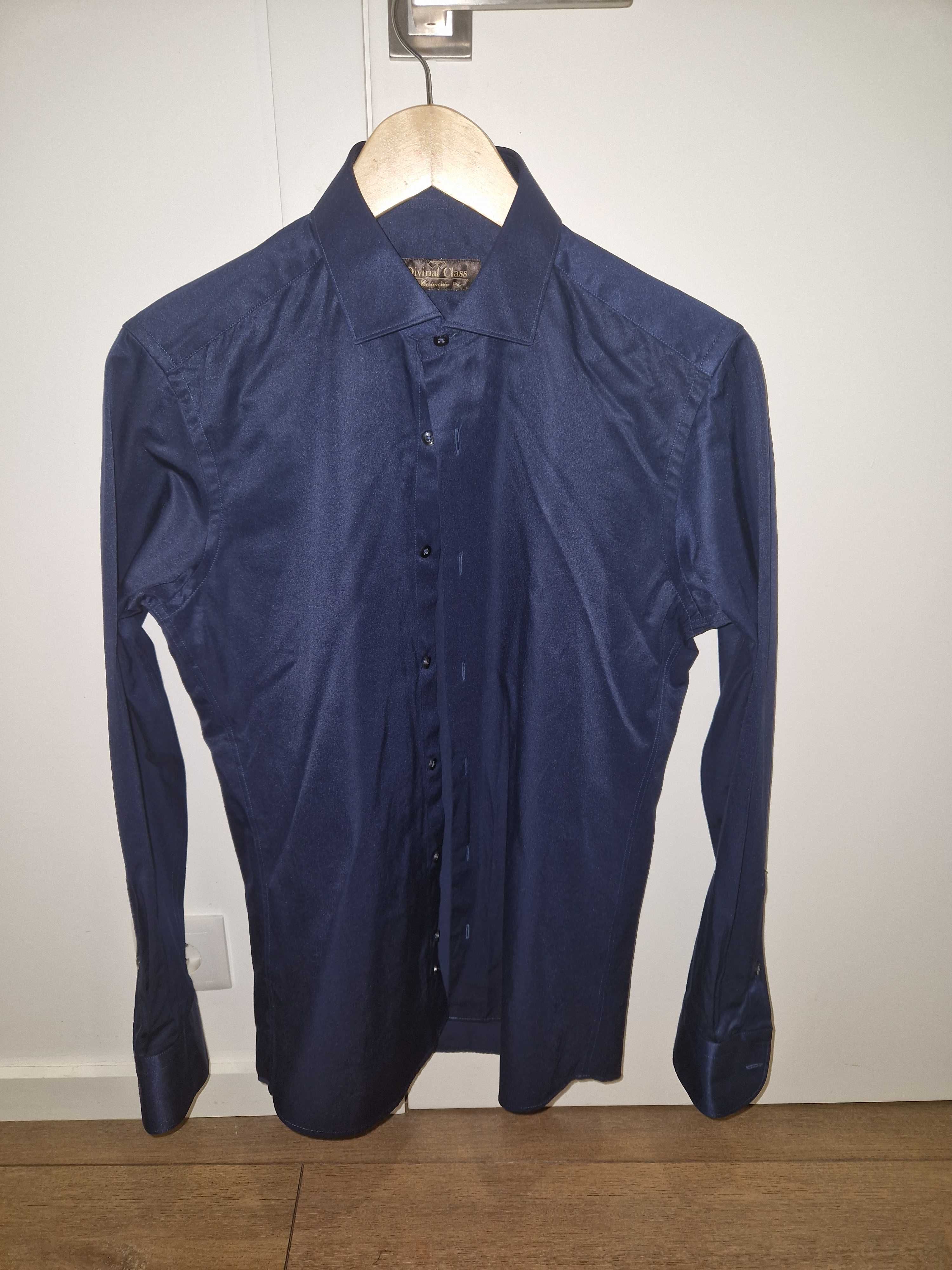 Camisa azul divinal class S