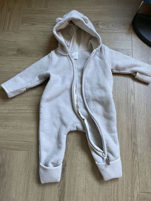 Kombinezon polarowy jesien zima mis uszatek h&m 62 bezowy nude