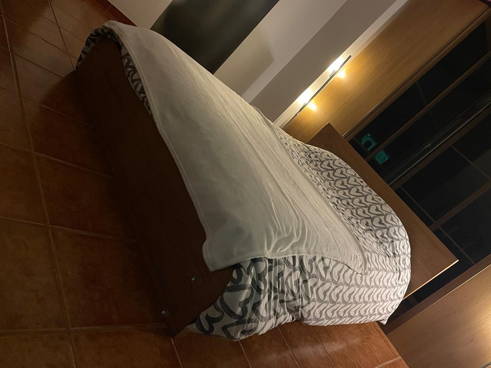 Cama MALM IKEA 140x200