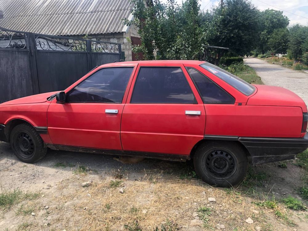 Renault 21 1986 года выпуска