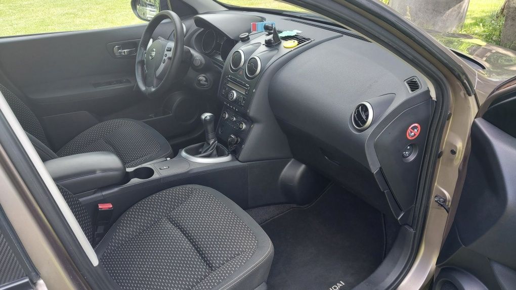 Nissan Quashqai J10, 2008r, 1.6 benzyna, klimatyzacja automatyczna.