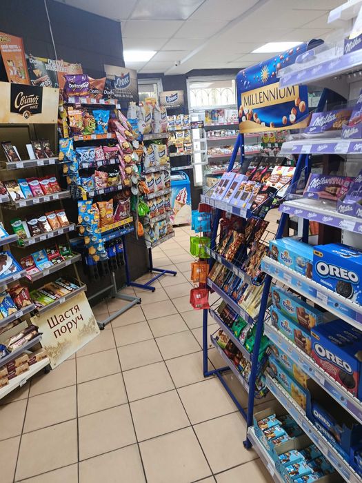 Продам продуктовий Магазин в центрі міста