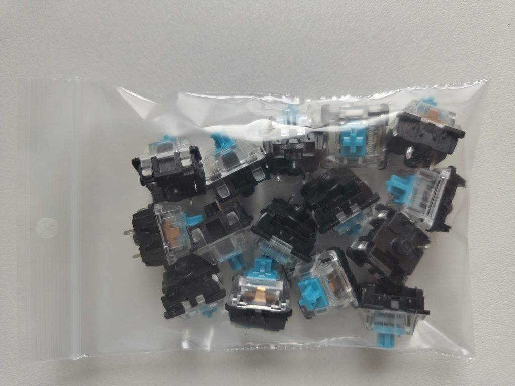 Switche RK Blue niebieskie (omron gateron kailh cherry)