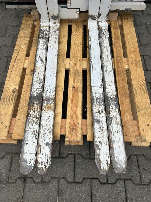 Paletyzer Cascade, udźwig 2600 kg x 600 mm, widły 1150 mm, klasa 2 i 3