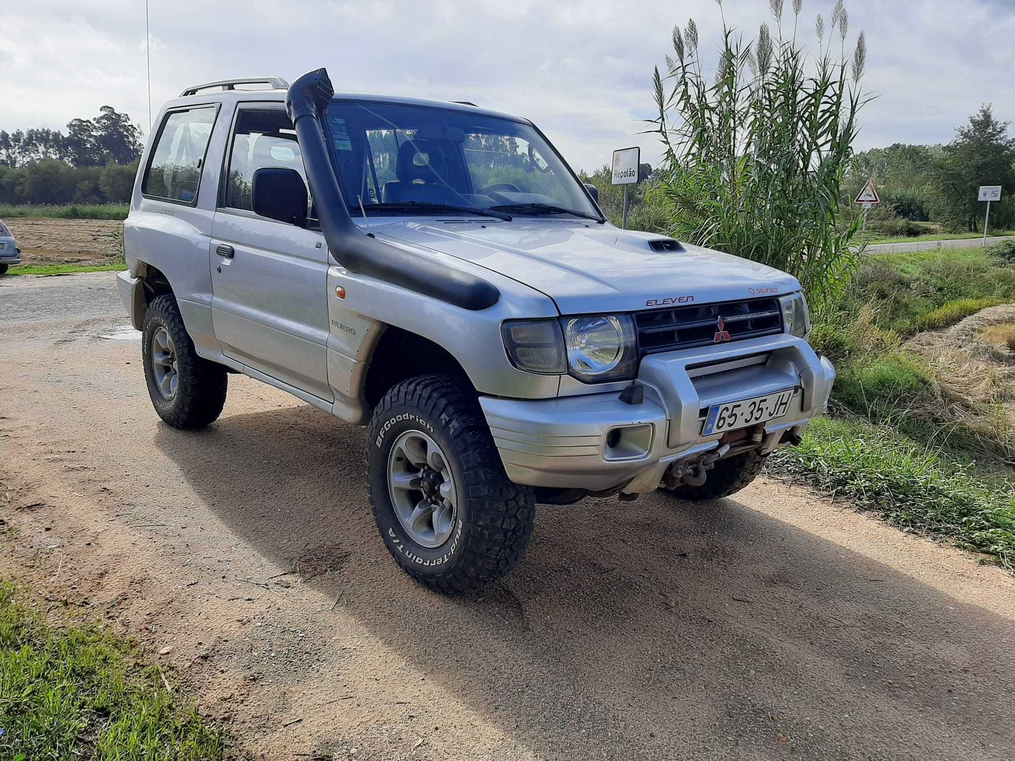 Mitsubishi Pajero V20 GLS