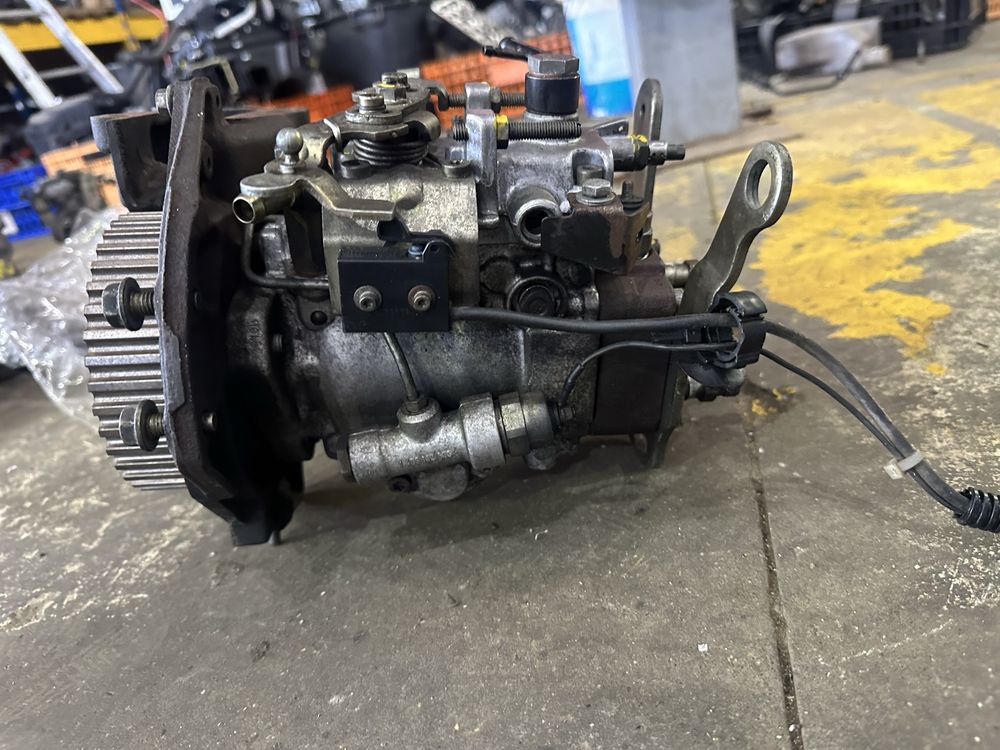 bomba injetora Renault Clio /kangoo 1.9 D BOSCH
