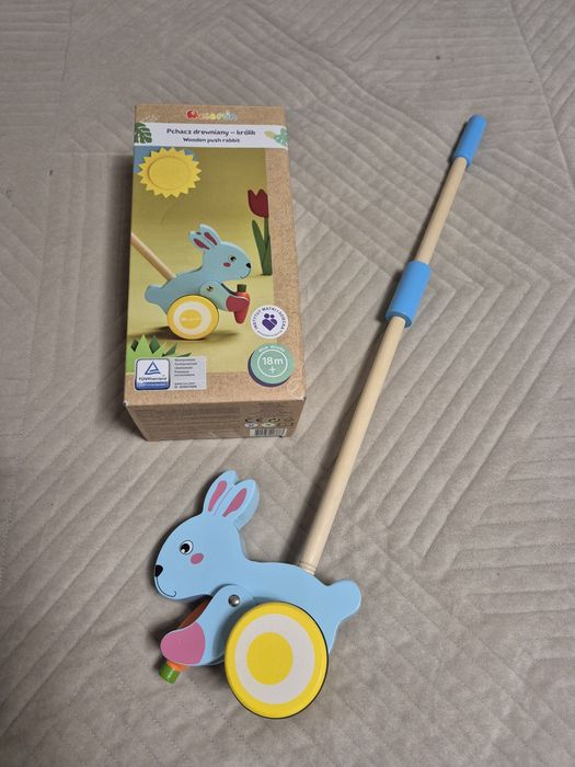 Elefun Pchacz drewniany- królik, 18m+, nowy