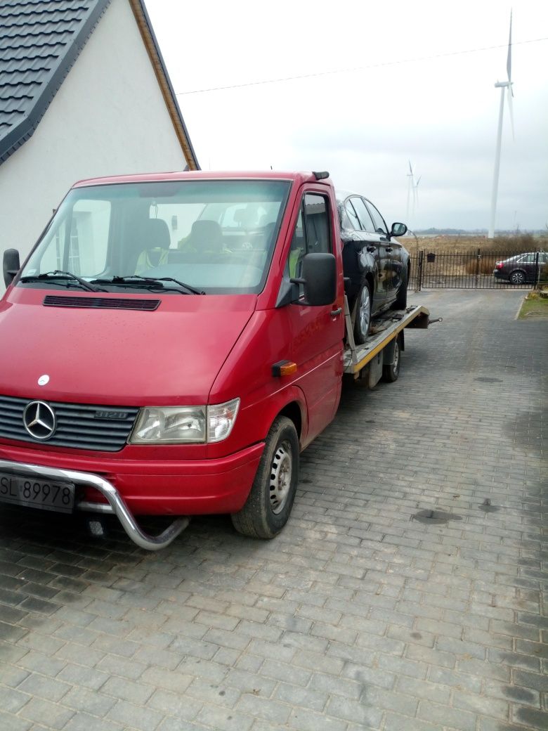 Auto Laweta Mercedes 2,9td