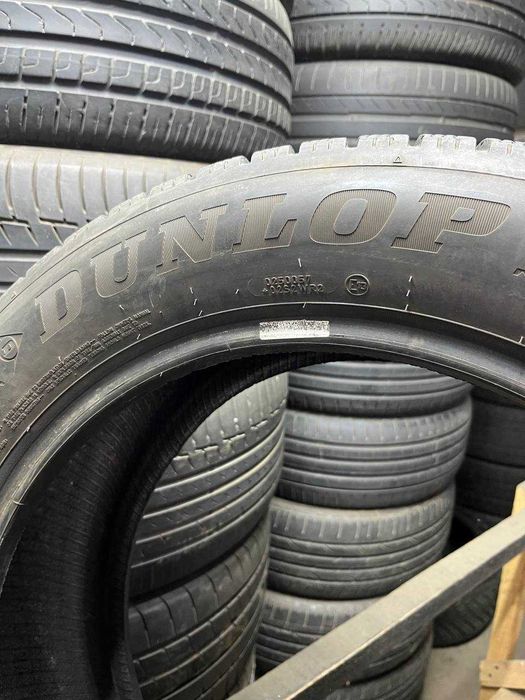 235/55 R19 Dunlop  комплект зима
