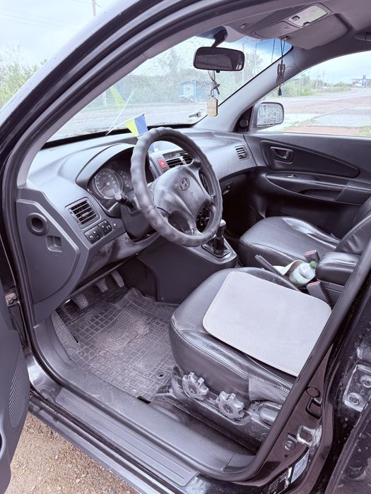Продам Hyndai Tucson 2005 пригнаний з Даніі,газ бензин, 262 тис пробіг