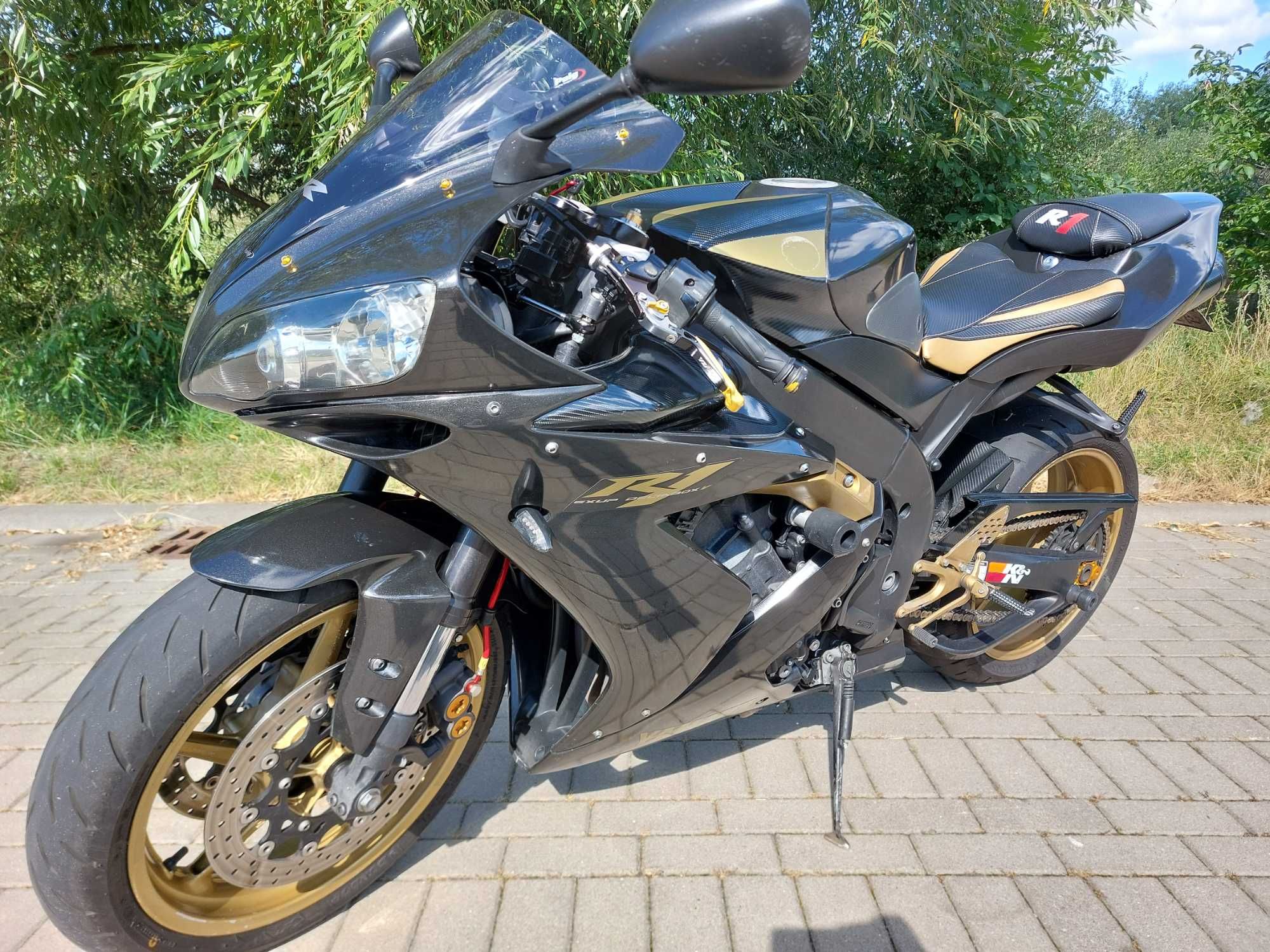 Yamaha R1 RN12 2004r.