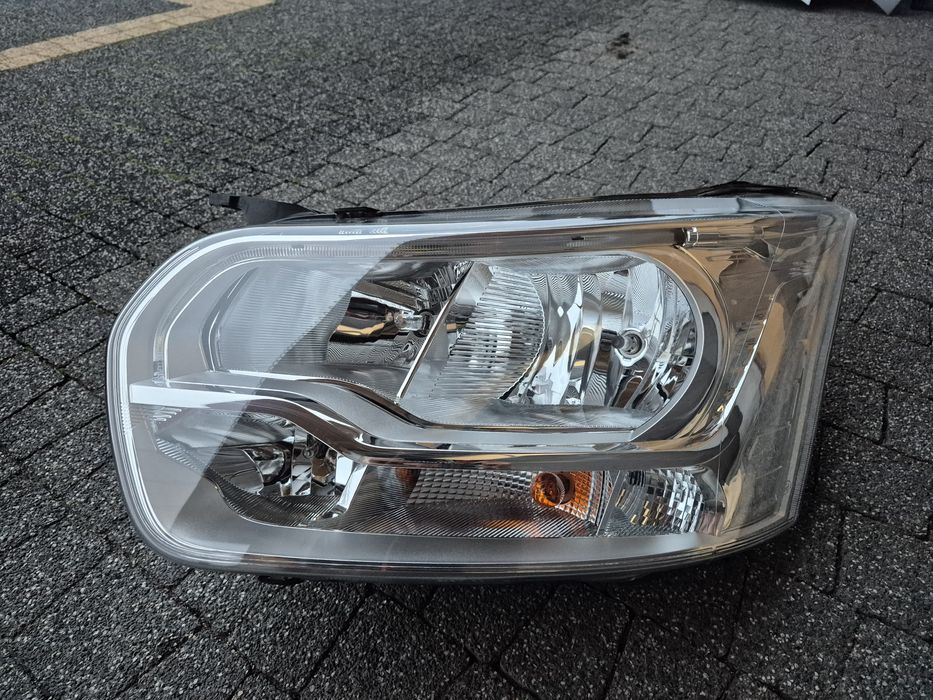 FORD TRANSIT MK8 lewa lampa przednia