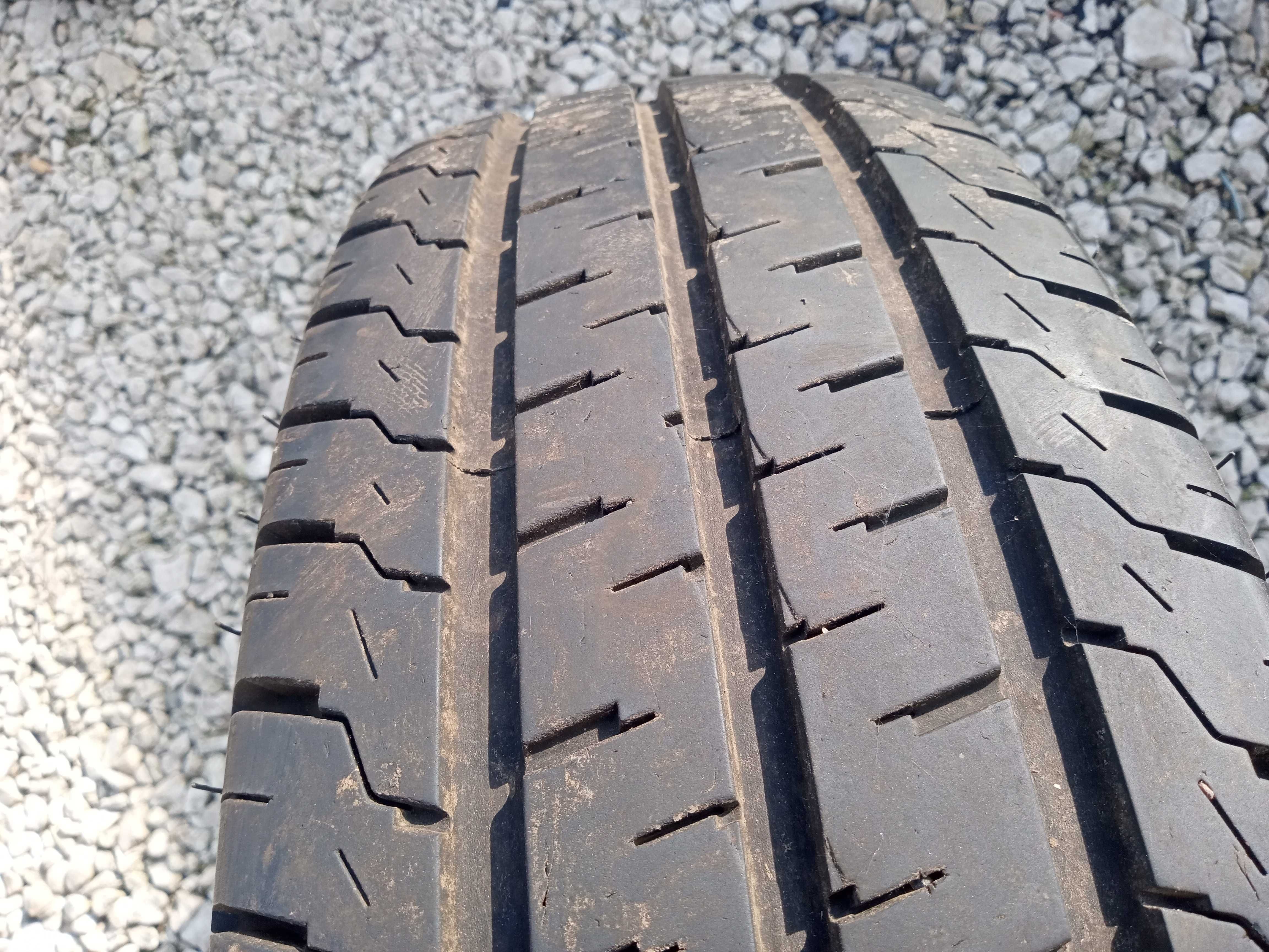 Opona Mazzini Effivan  215/75R16C