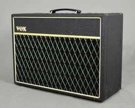 Vox Cambridge 30 Model V9310 30-Watt 1x10 Reverb Combo Gitarowe