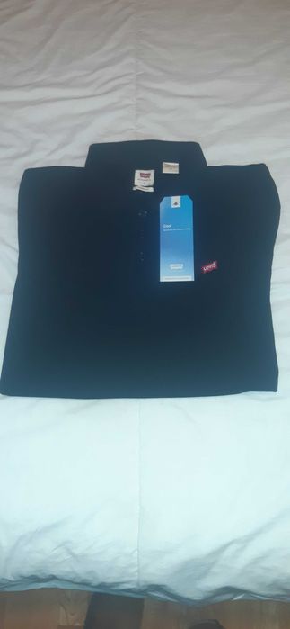 Polo marca Levi's
