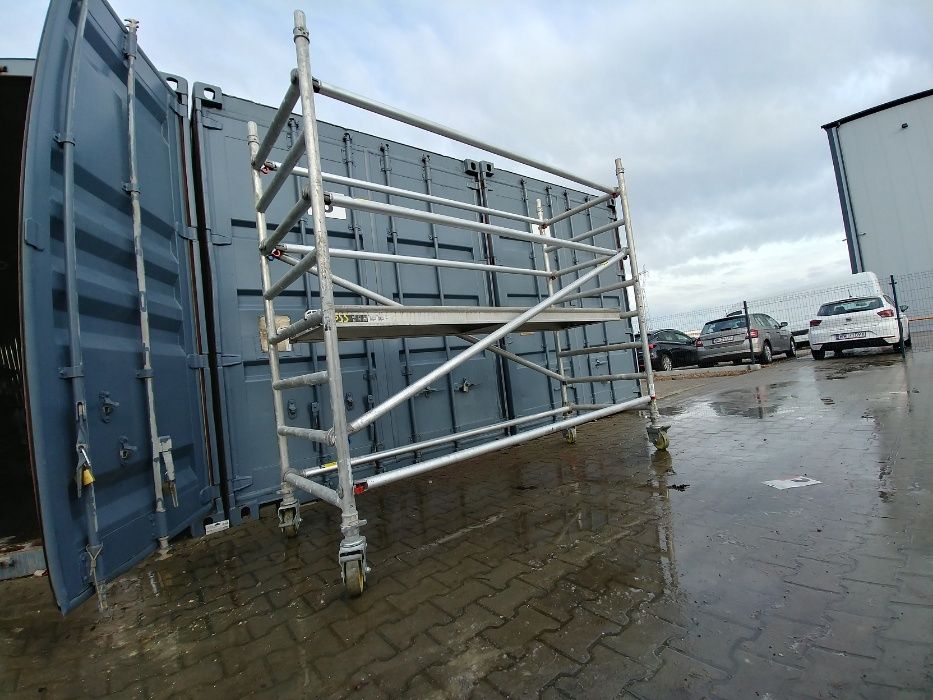 Rusztowania aluminiowe przejezdne jezdne wynajem od 7 zł za metr.