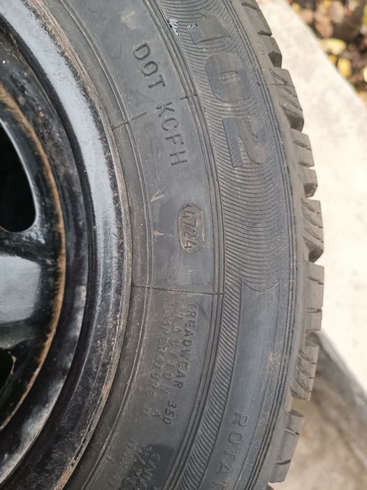 Зимова гума на дисках, ROSAVA R13 175/70 ВАЗ