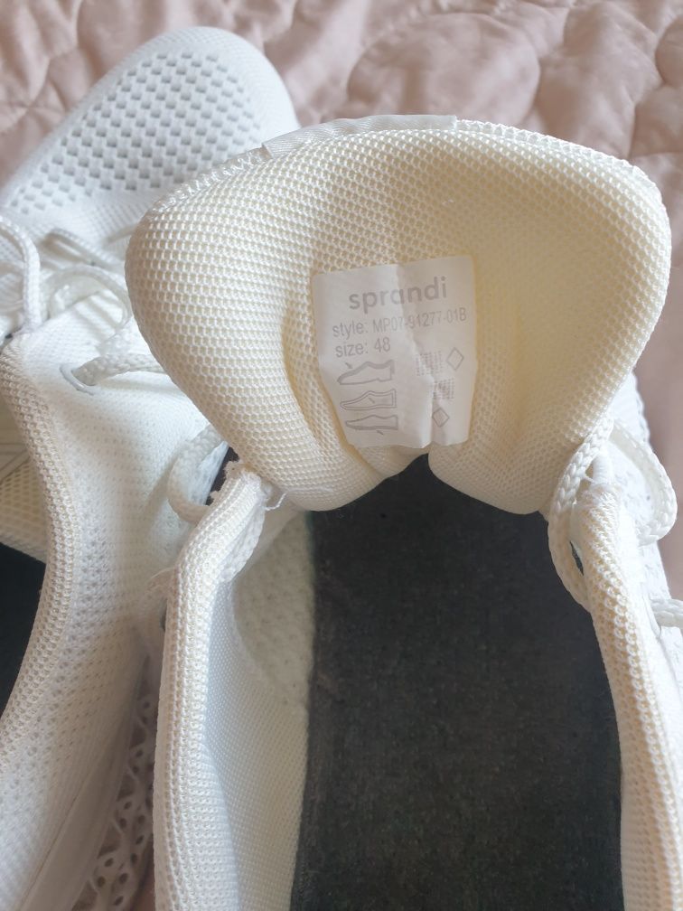 Buty sneakersy męskie Sprandi na lato 47