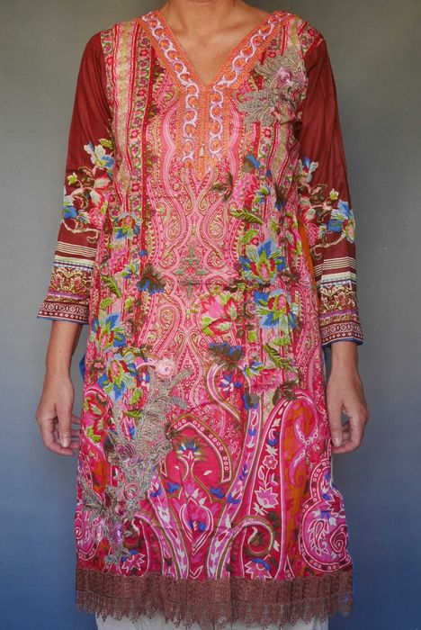 Туника индийская, сари