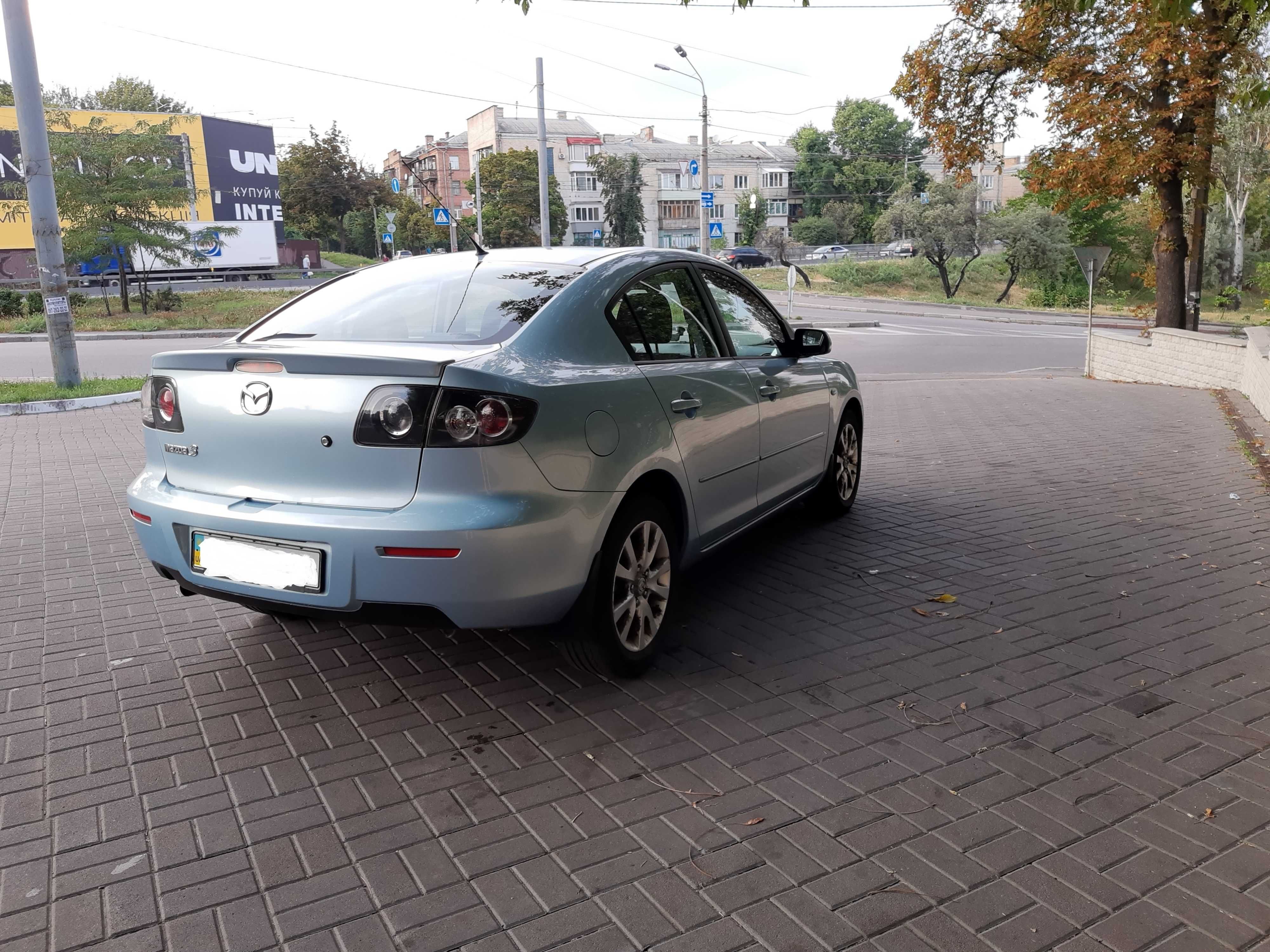 Автомобіль Мazda 3 2006 року випуску з пробігом 123830 км