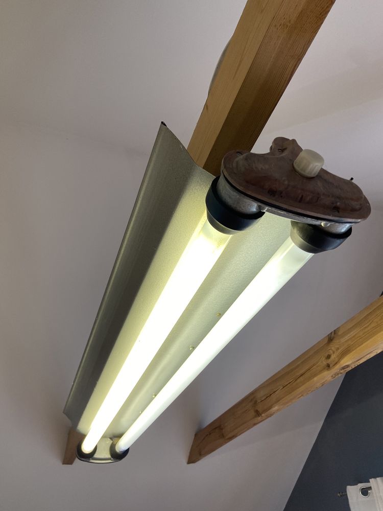 Industrialna lampa design loft
