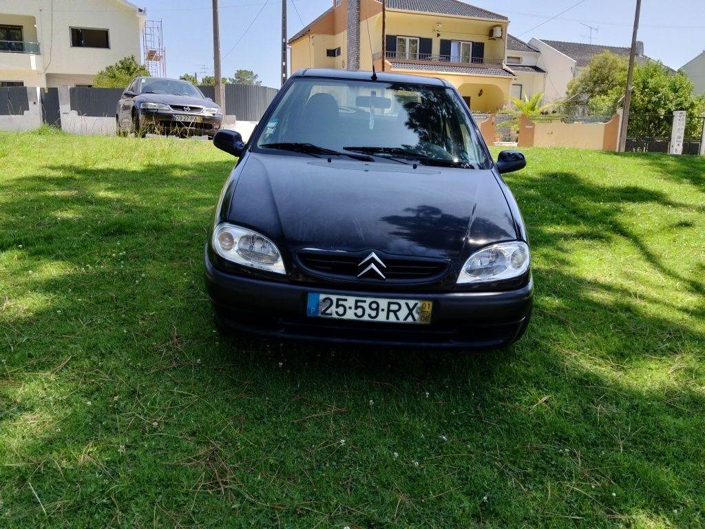 Citroen saxo 1.1 ano 2001