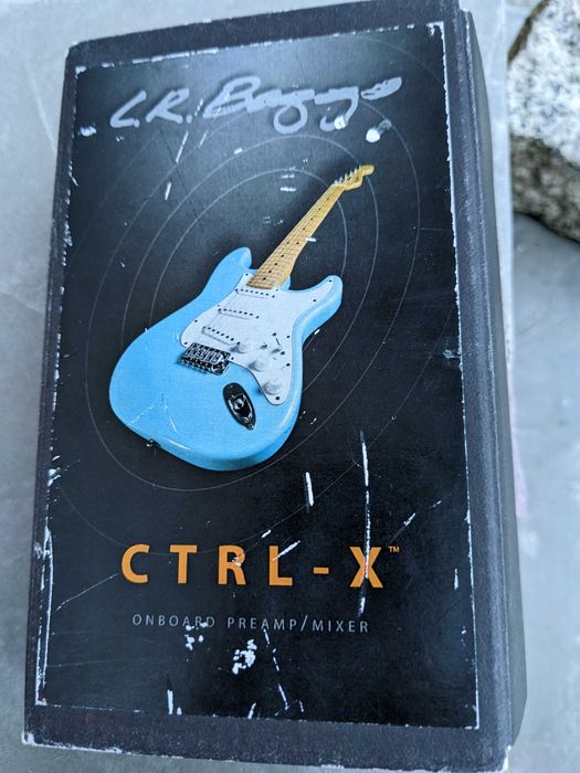 L.R.Baggs CTRL-X mikser do gitary elektrycznej