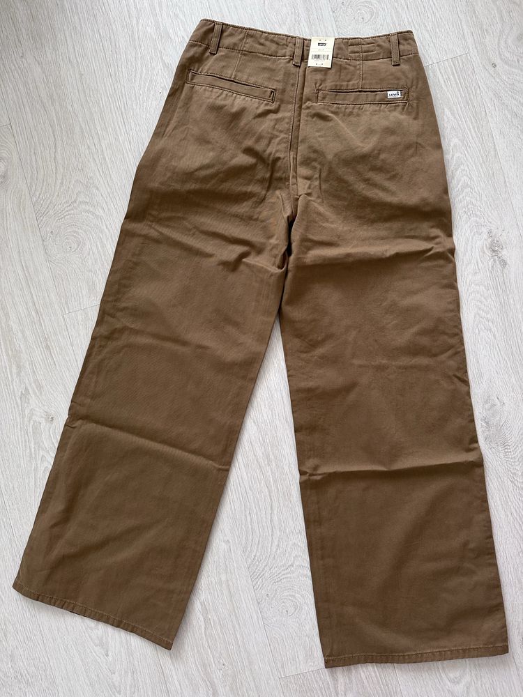 Levis жіночі штани