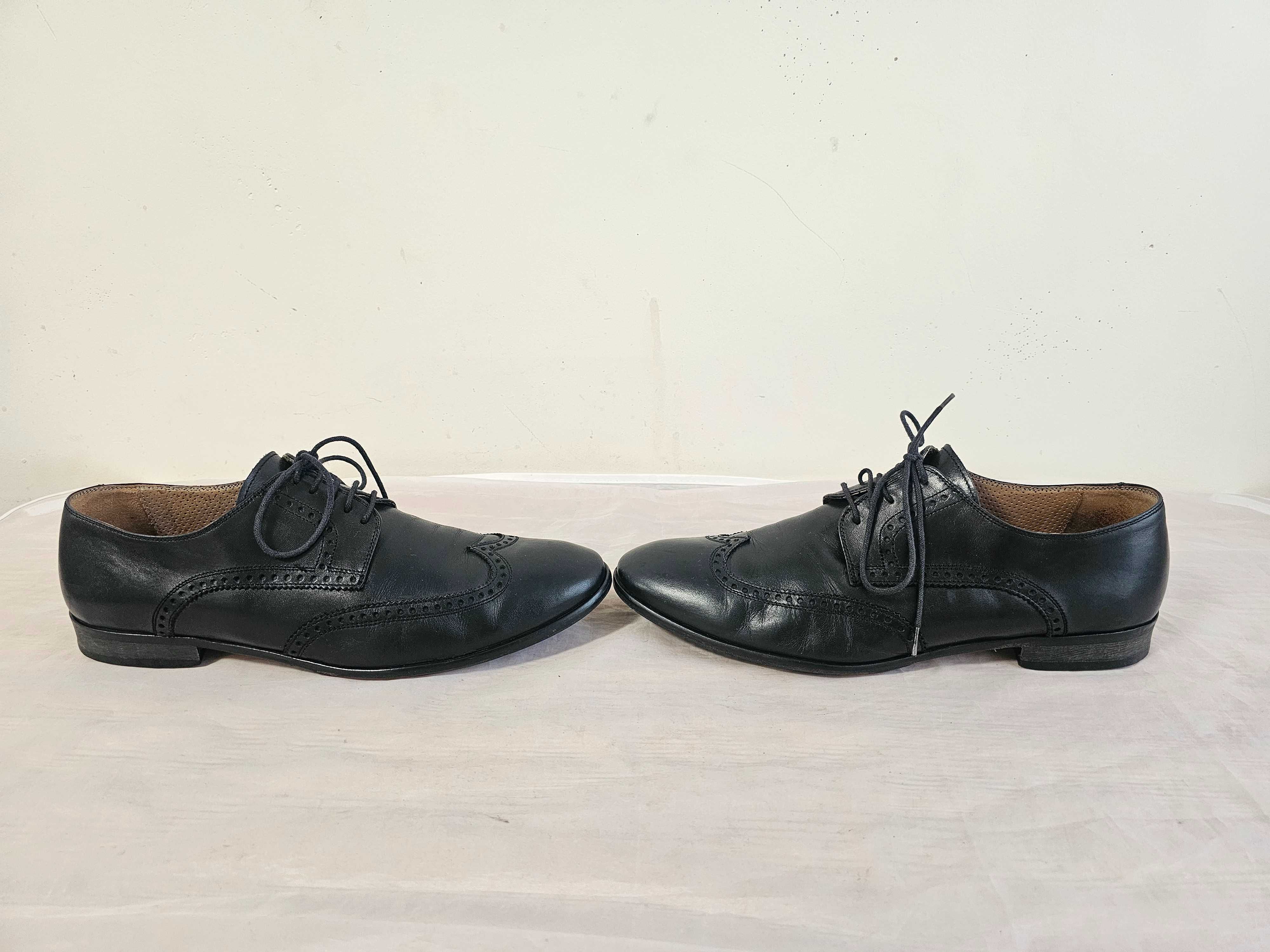 Buty półbuty skórzane Baldinini r. 44 wkładka 29,5 cm