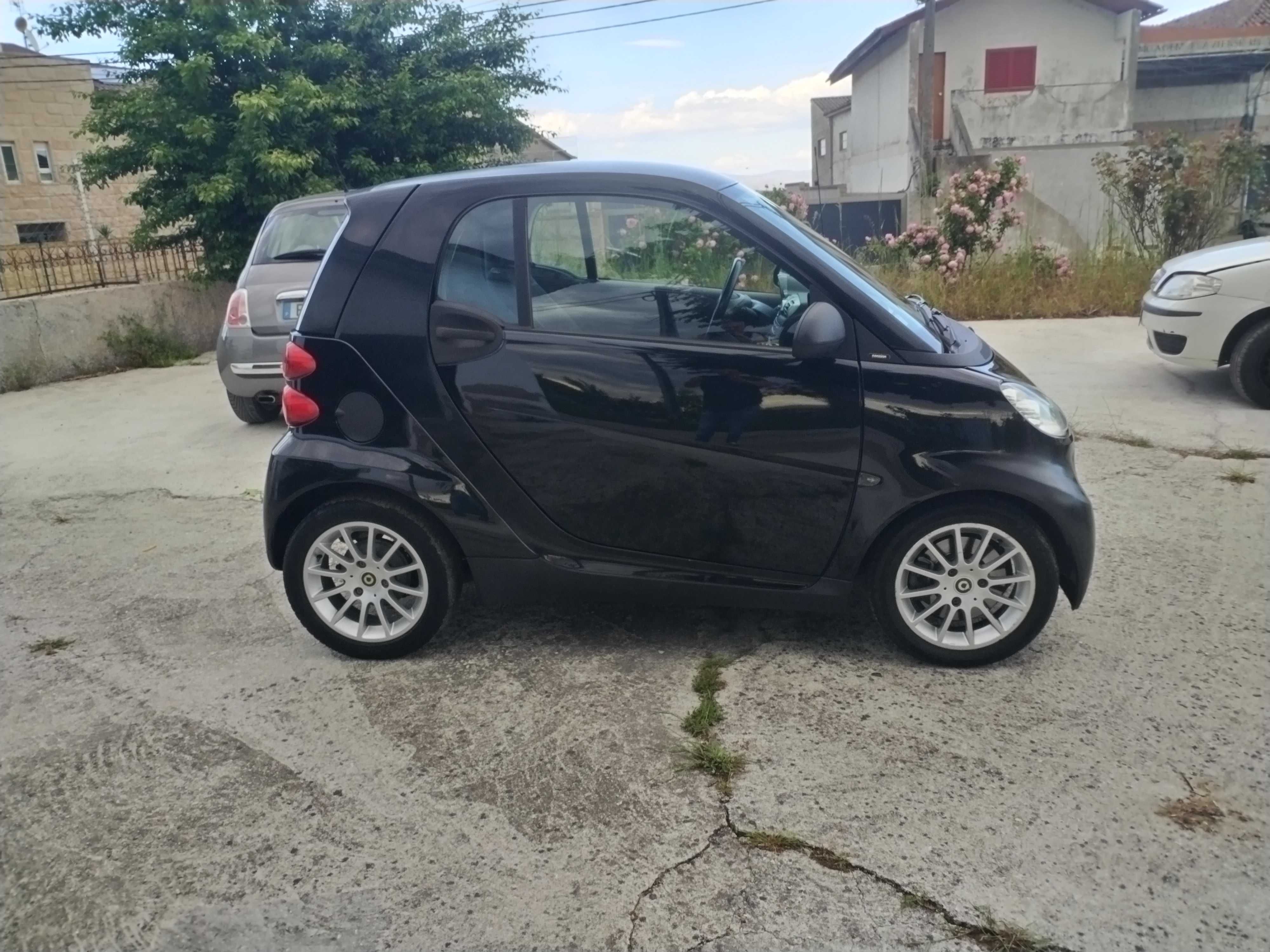 Smart Fortwo CDi Passion - Automático -