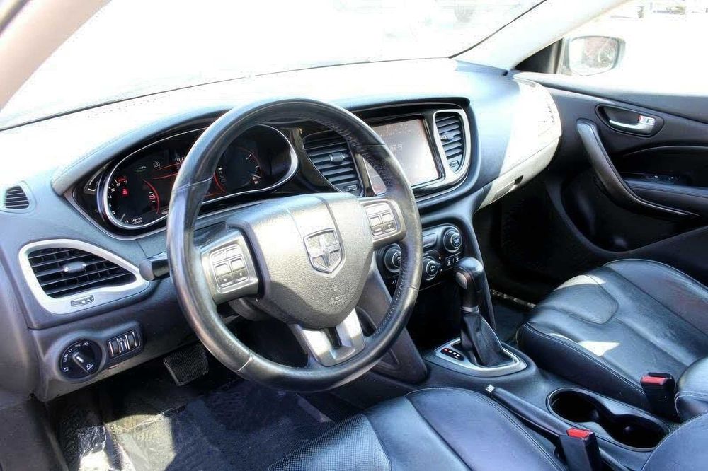 Dodge Dart      2015