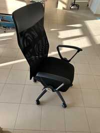 Офісне крісло нове 6 шт