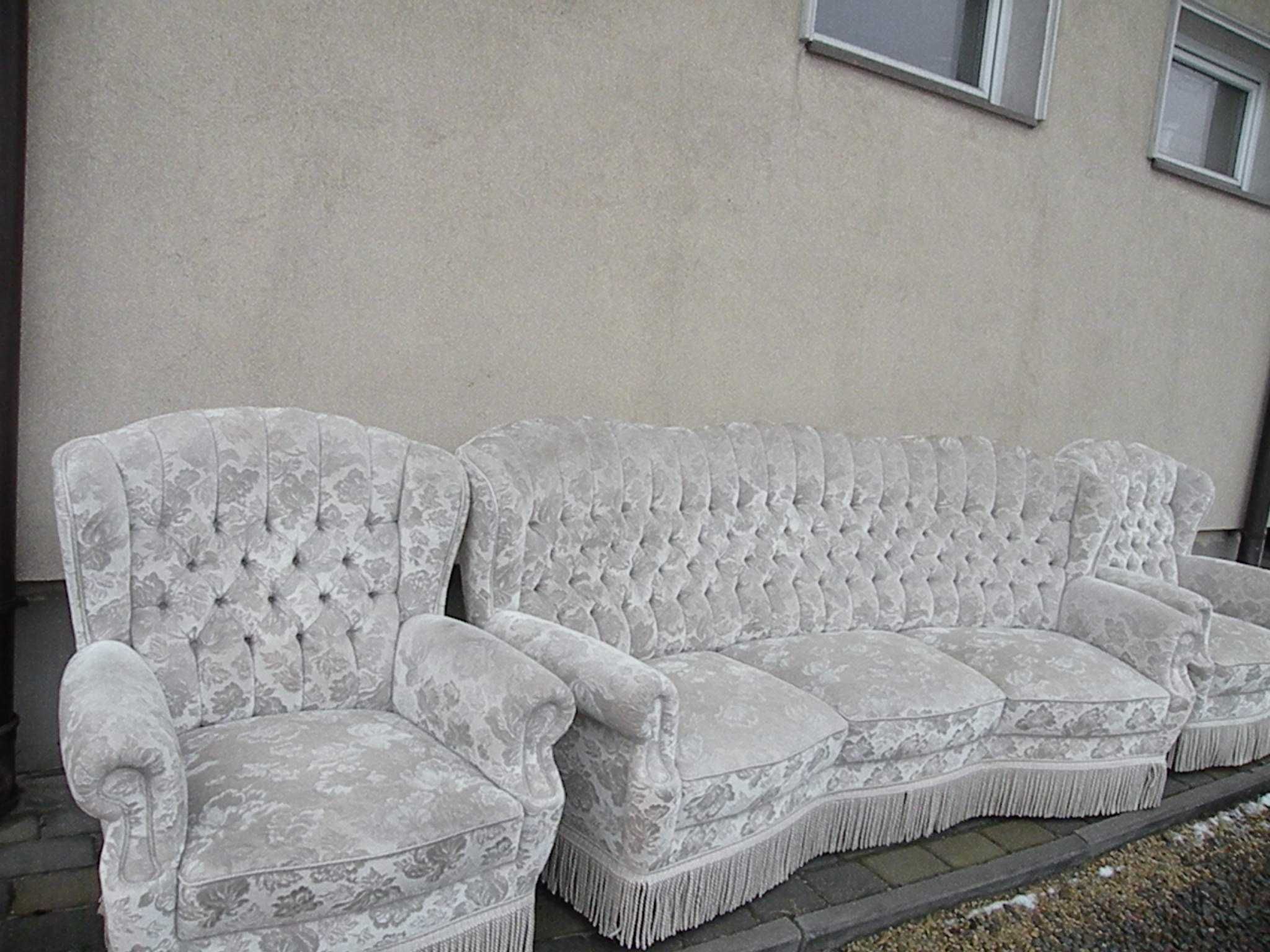 Stylowy Komplet Sofa i  2  Fotele  Chesterfield