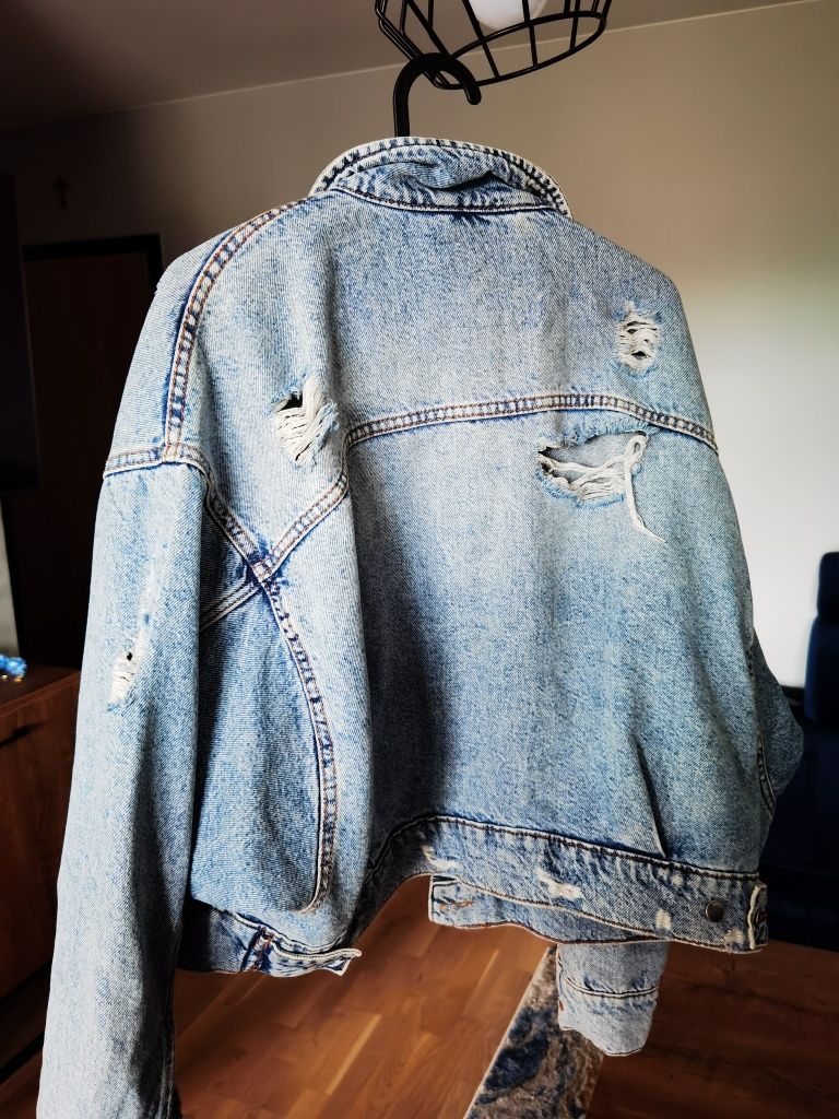Katana jeansowa  oversize z przetarciami