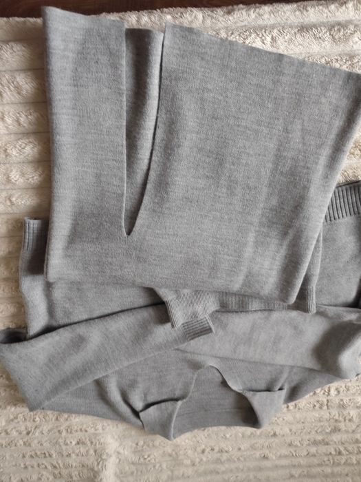 Жіночий костюм акрил