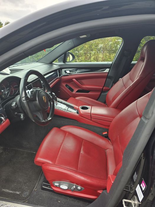 Porsche Panamera 4 Limited Edition