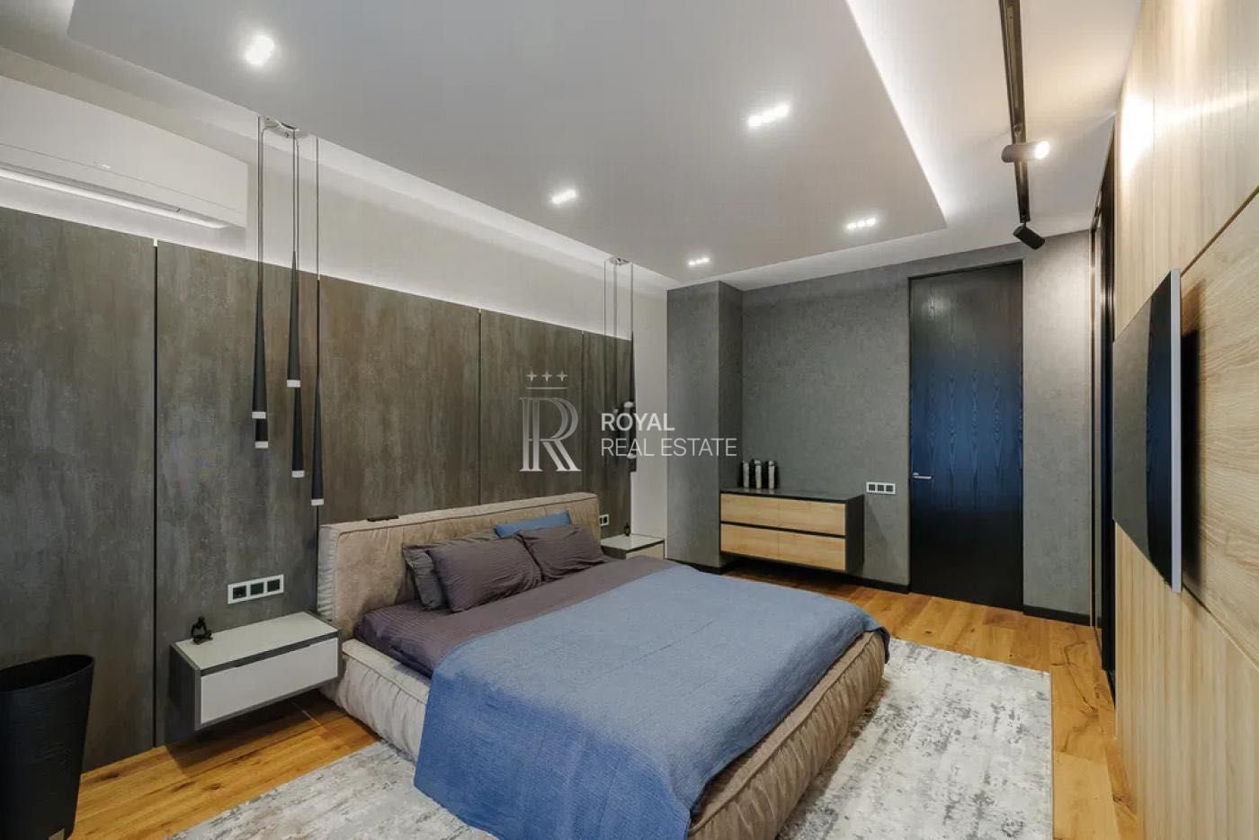 Продажа квартиры Киев 4к 160м2 ЖК Бульвар Фонтанов Печерский