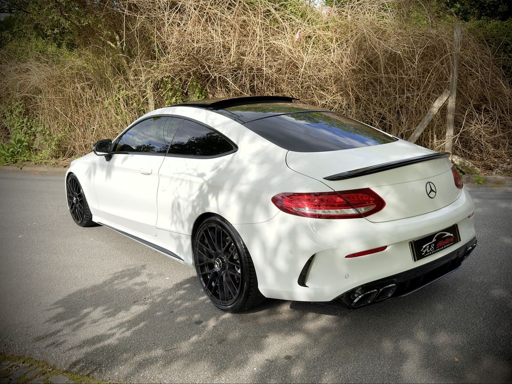 Mercerdes C250 Coupe Amg (Financiamento)