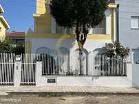 Moradia T4 no Castelo da Maia - Gemunde