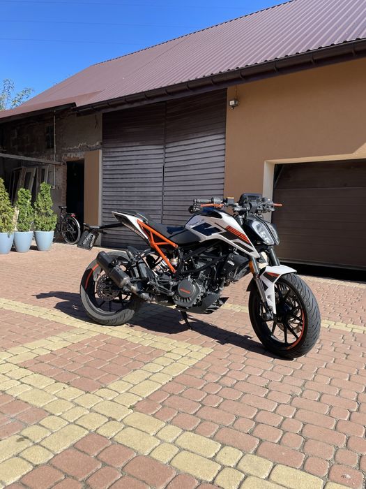 Ktm duke 125  2017r. ABS